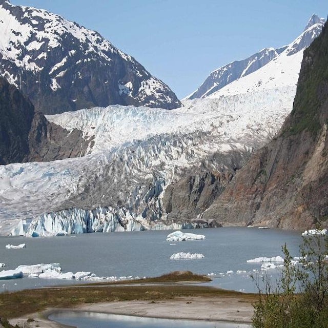 juneau city and mendenhall glacier tour