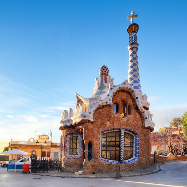 Complete Gaudi Tour image 1