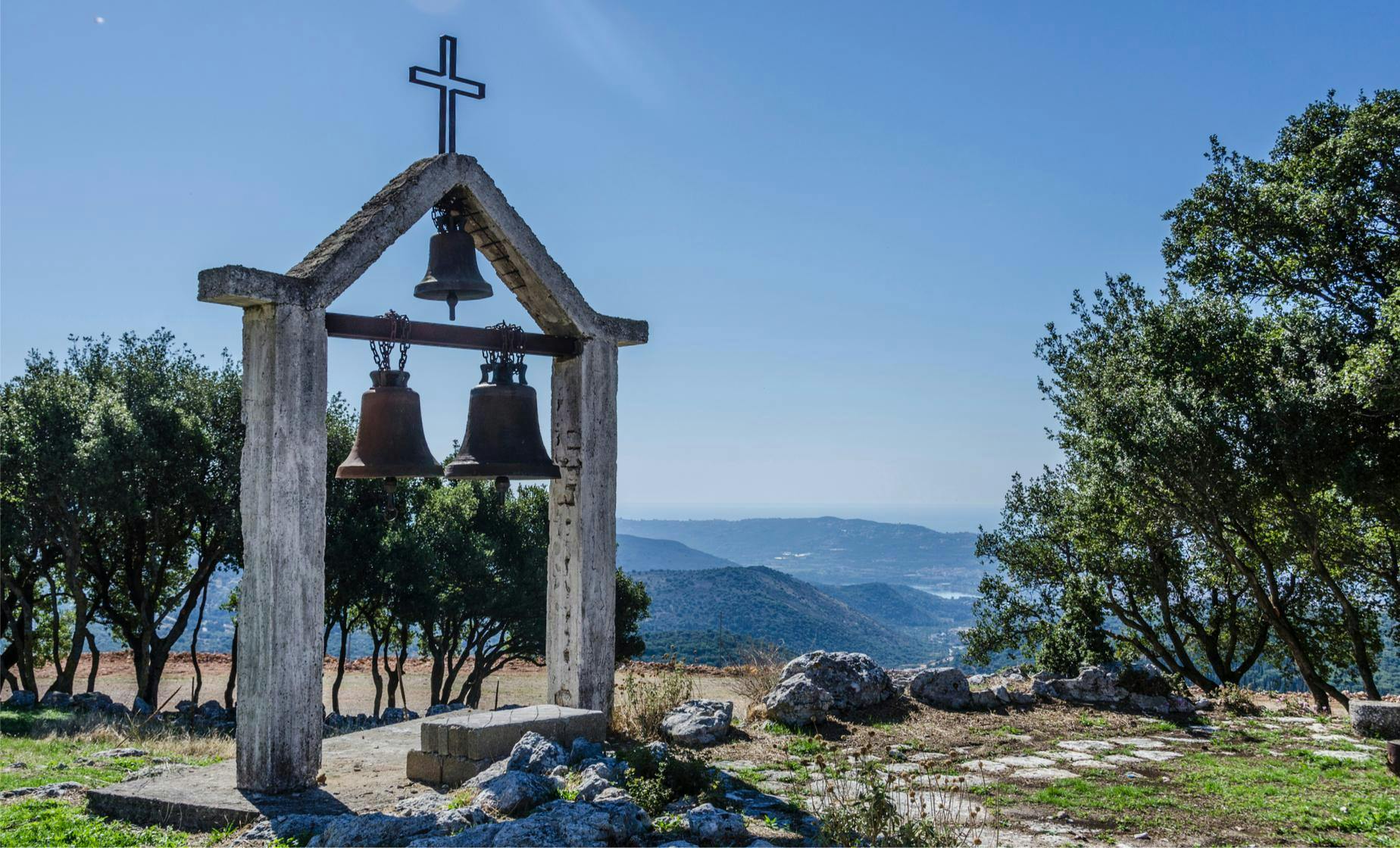 Private Mountains and Olive Routes