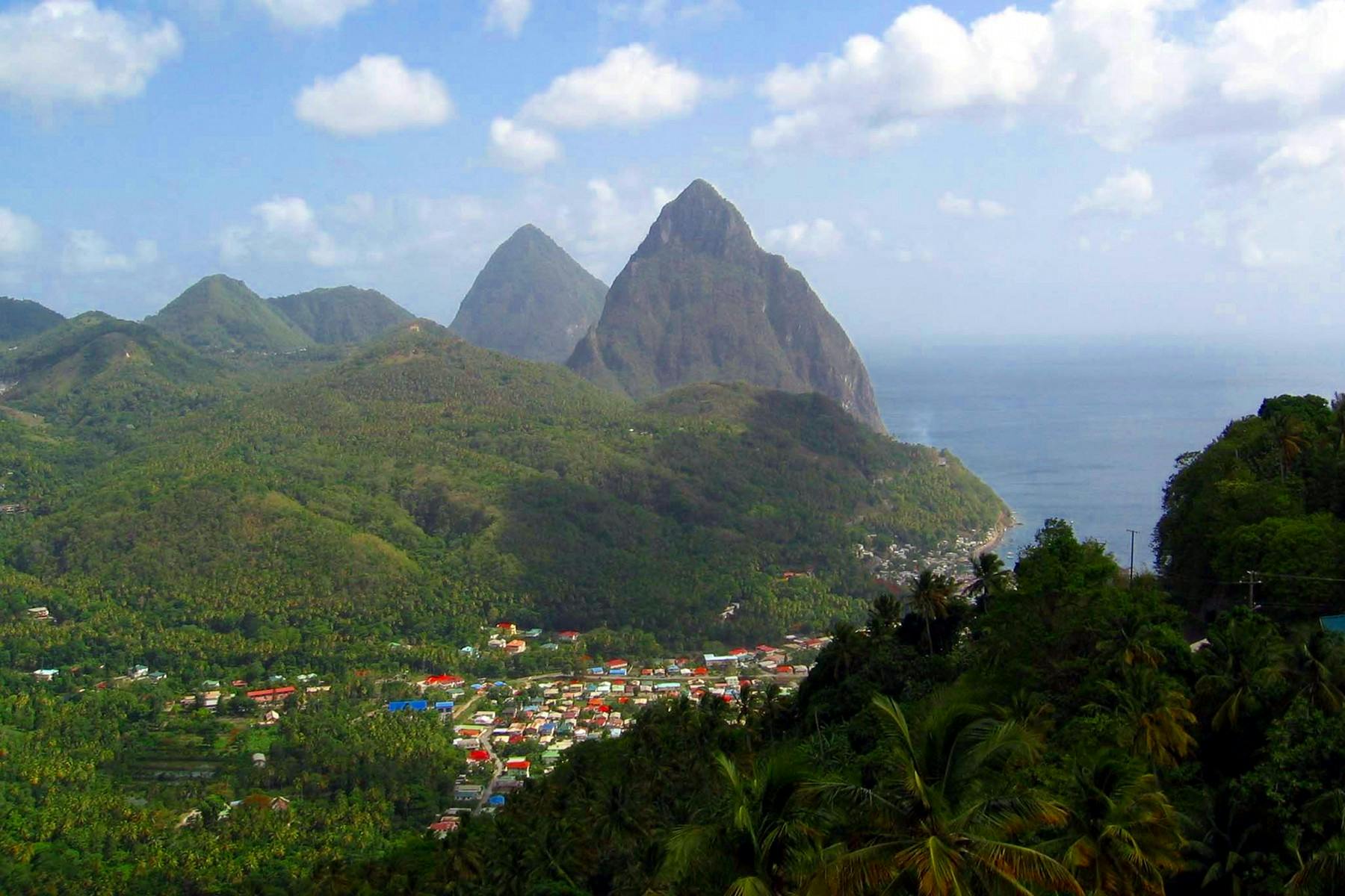 Castries, St. Lucia Cruises Excursions, Reviews, & Photos