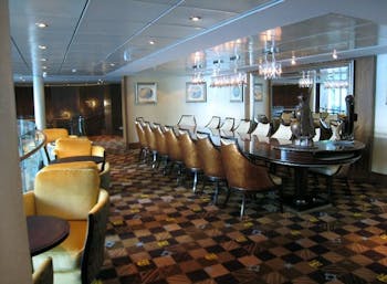 Concierge Lounge Photo