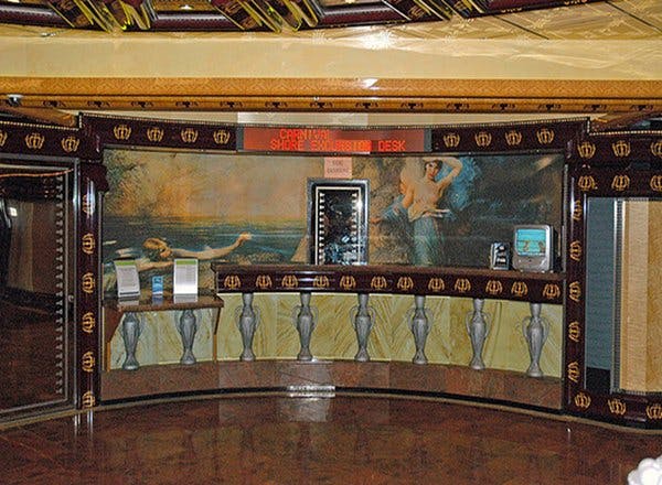 Guest Services/Shore Excursions Photo