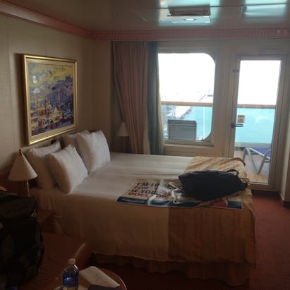 Carnival Splendor Cabins & Staterooms - Cruiseline.com