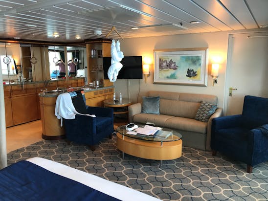 Explorer Of The Seas Cabins Staterooms Cruiseline Com