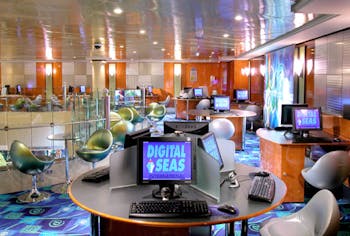 Art Gallery and Internet Cafe Photo
