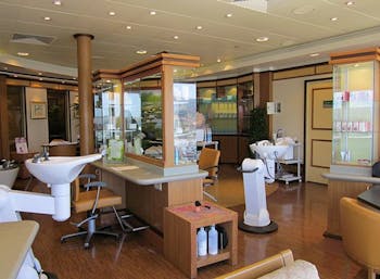 Hair And Beauty Salon Photo