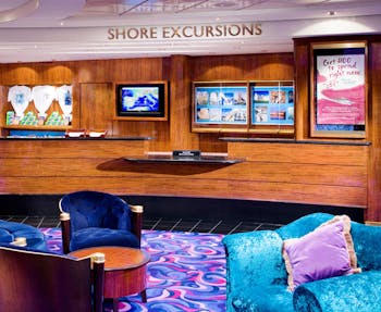 Shore Excursions Desk Photo