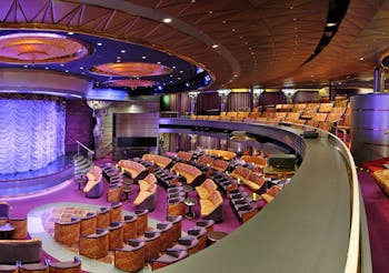 Queen's Lounge Photo