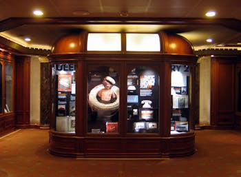 Cunardia Photo