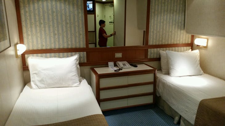 Sea Princess Cabins & Staterooms - Cruiseline.com